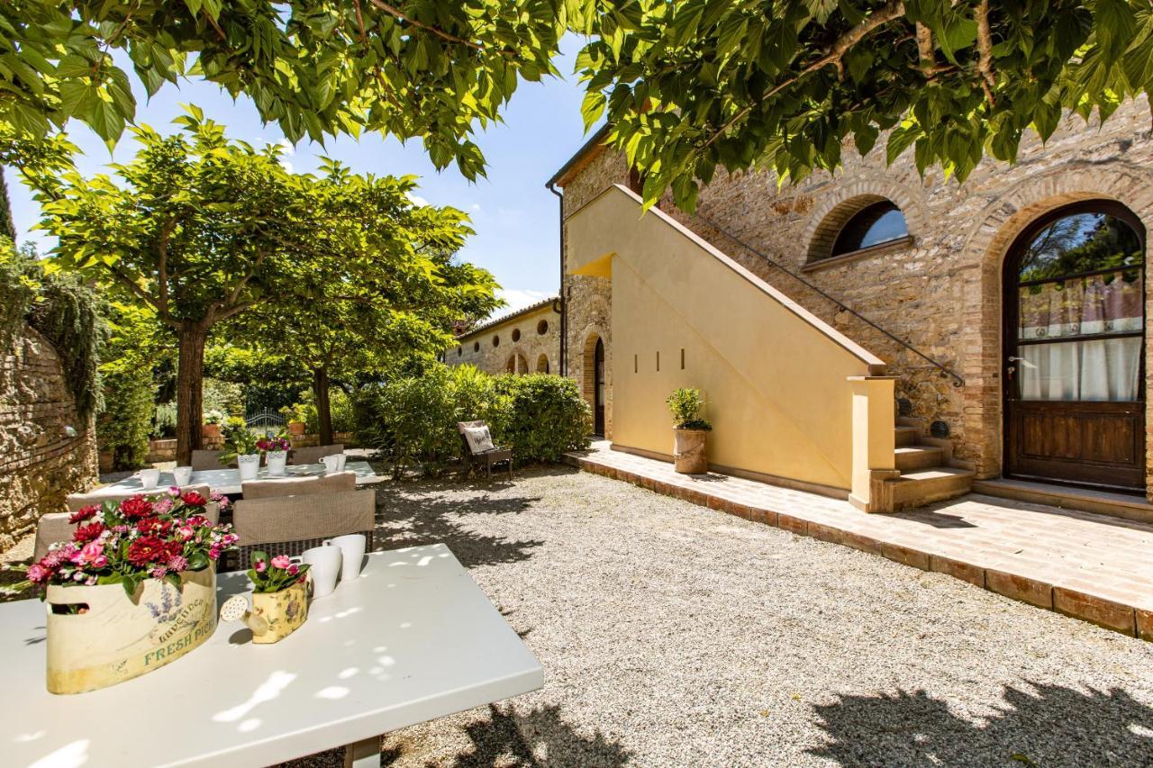 Tenuta Quarrata Капаноли Екстериор снимка